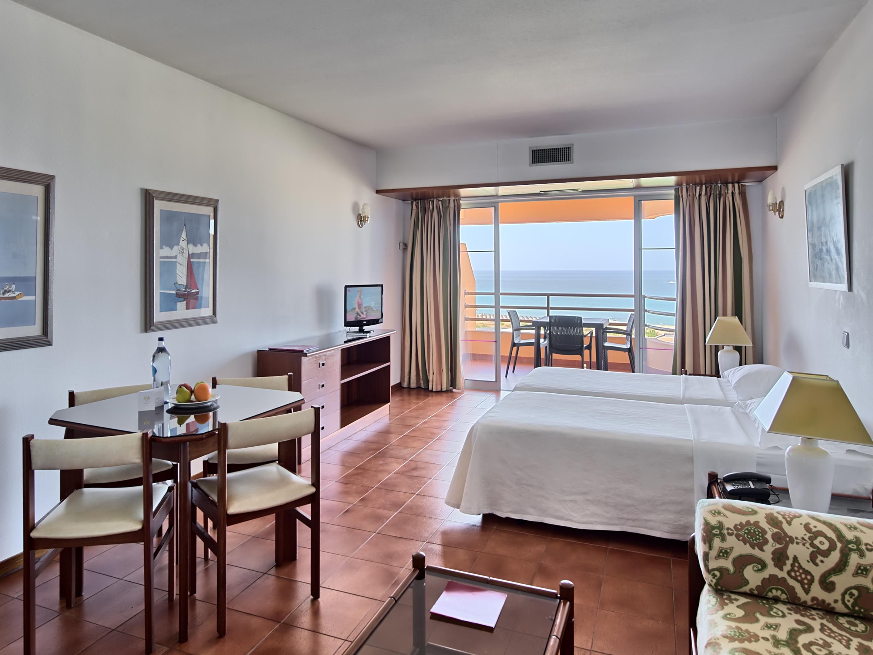 Dom Pedro Portobelo Aparthotel Vilamoura Exterior photo
