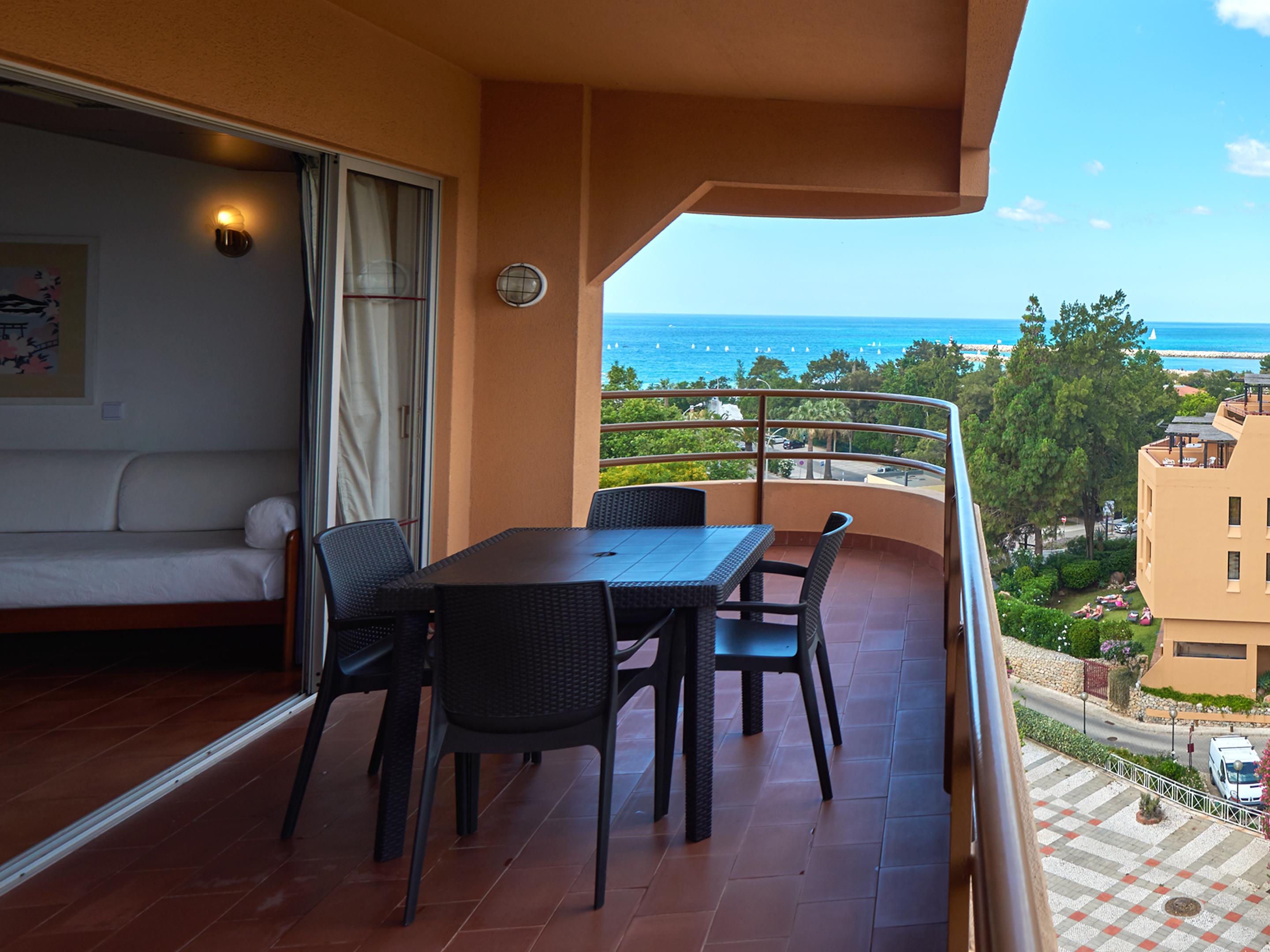 Dom Pedro Portobelo Aparthotel Vilamoura Exterior photo