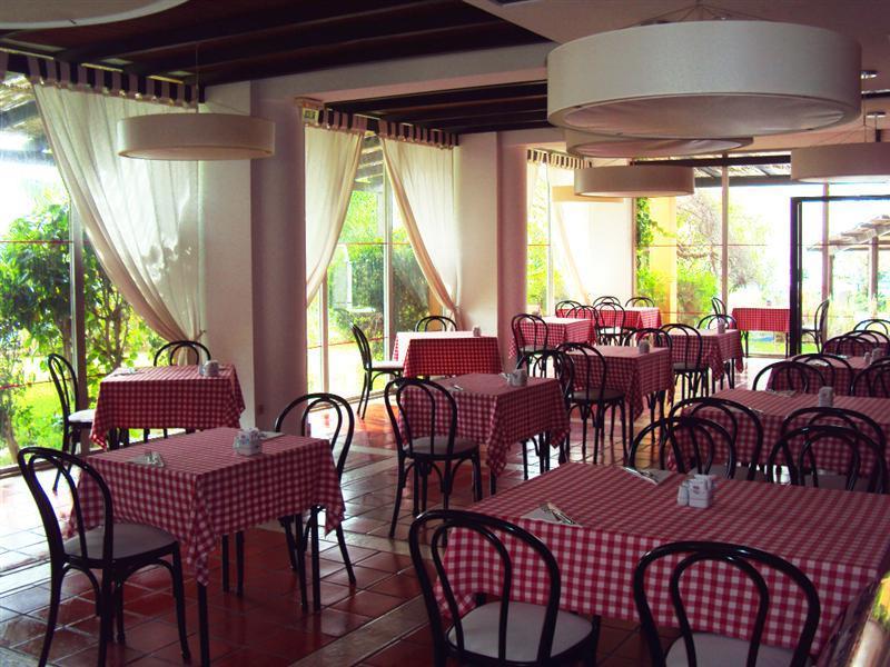 Dom Pedro Portobelo Aparthotel Vilamoura Exterior photo